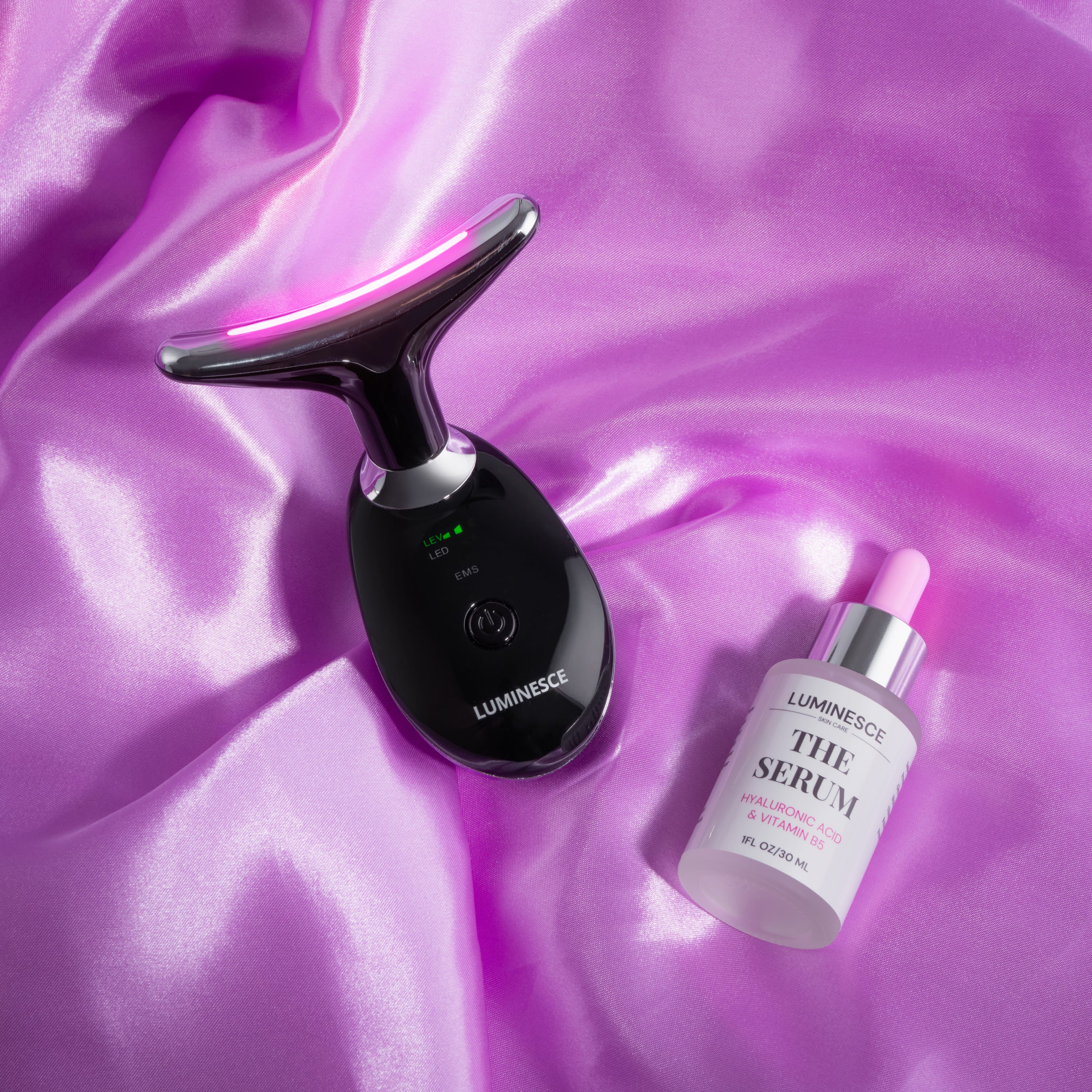 LUMINESCE 7-in-1 LED Facial Sculptor - LUMINESCE